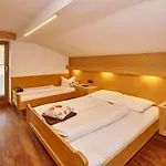 Pensión Fiegl Sölden